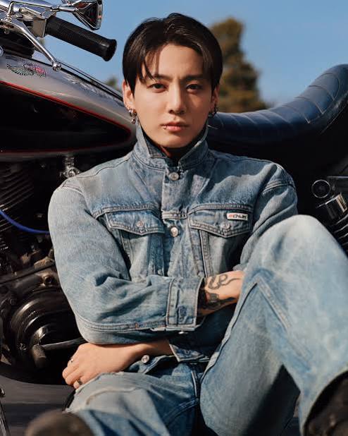 CKJK Lands at ION Orchard: Jung Kook's Calvin Klein Debut