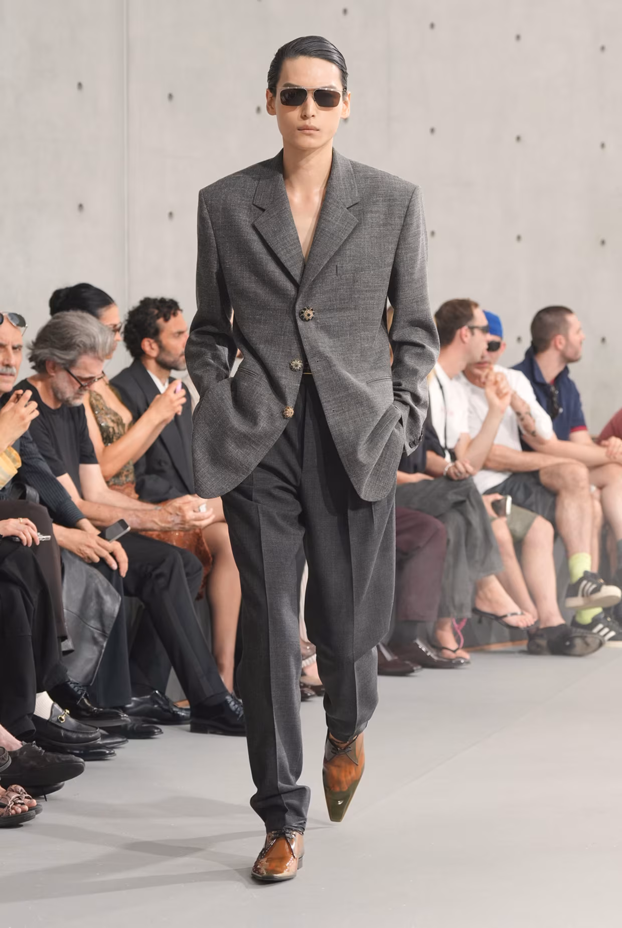 Saint Laurent: Anthony Vaccarello's Meditation on Absence — image 5