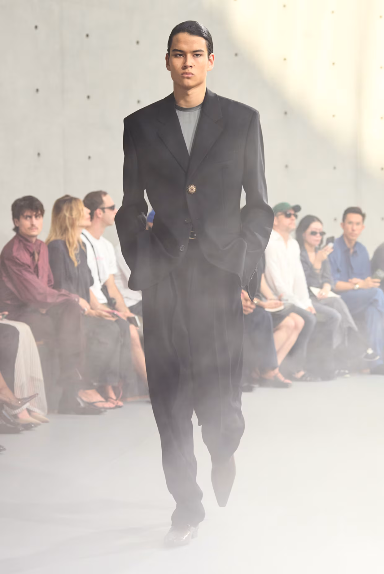 Saint Laurent: Anthony Vaccarello's Meditation on Absence — image 6
