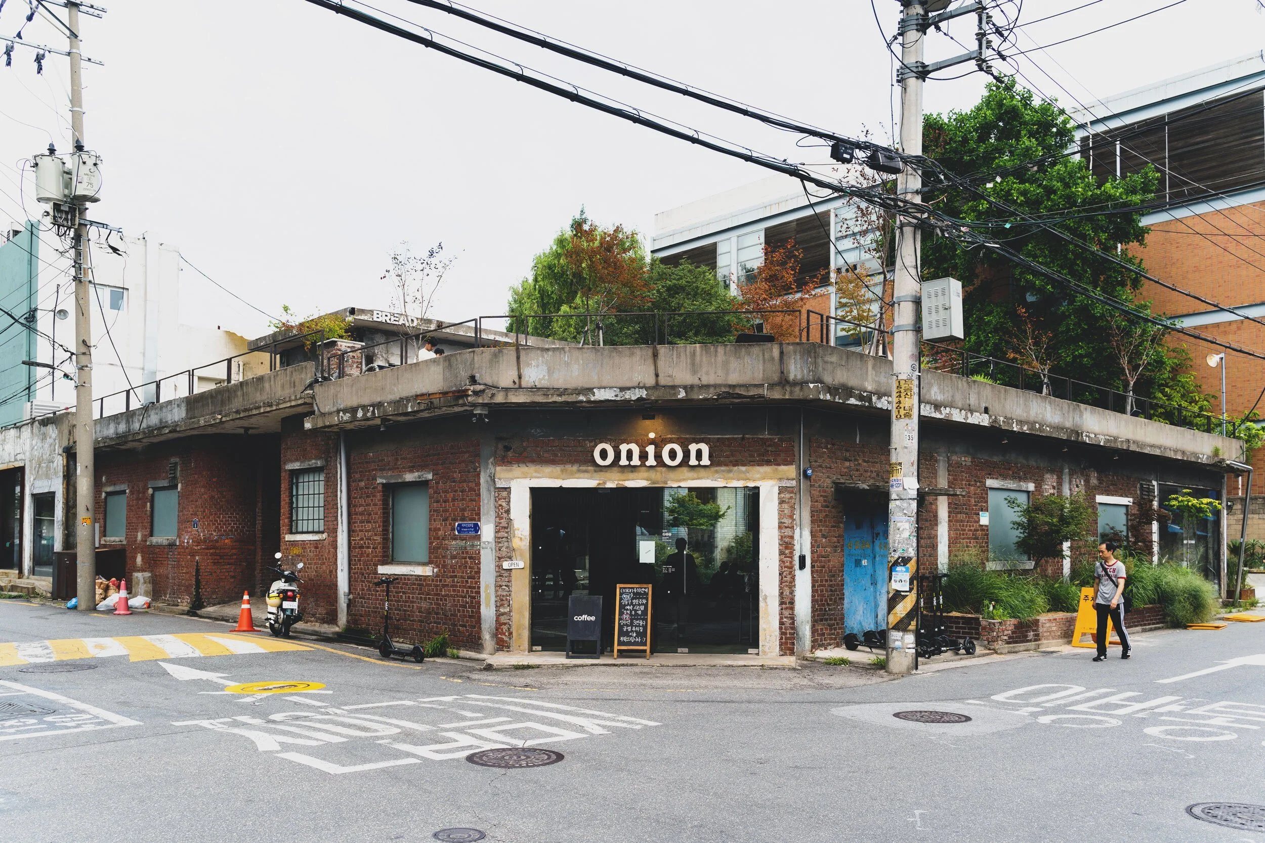 Seoul's Fashion Map, District by District: Where to Shop in 2026