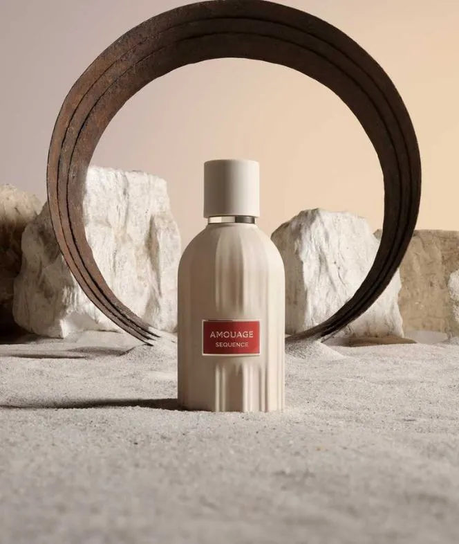 A NEW NICHE FRAGRANCE TRILOGY IS AGED IN OAK BARRELS LIKE WHISKY