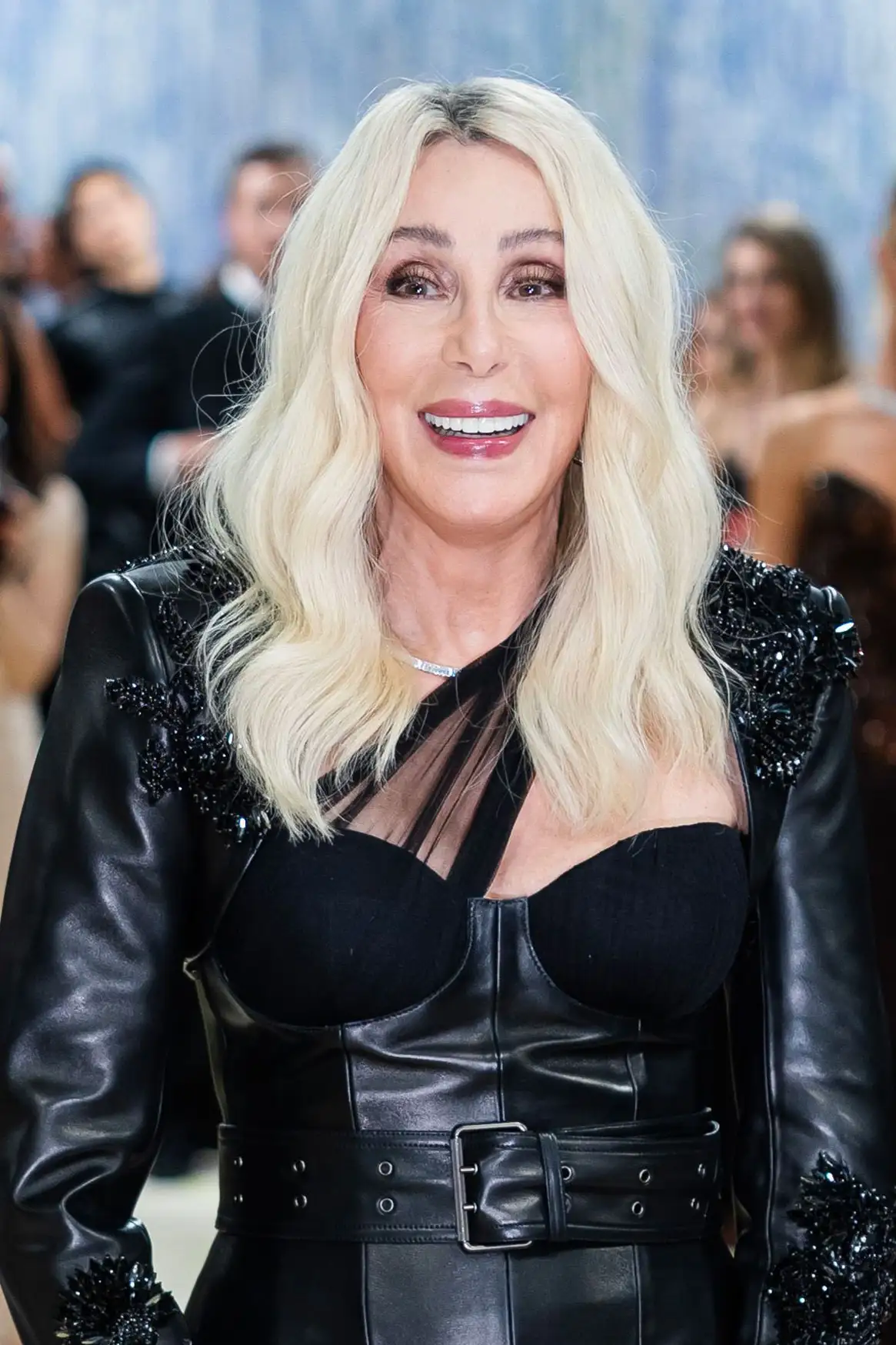 CHARLOTTE TILBURY'S NEW EYESHADOW STICKS SURVIVED A MET GALA NIGHT